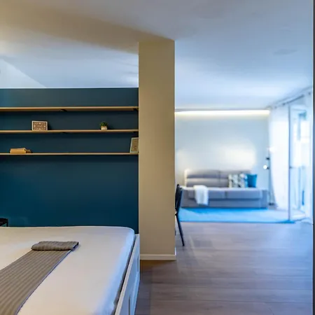 , Parking , 500m Train Station, 1km Apartment Calolziocorte